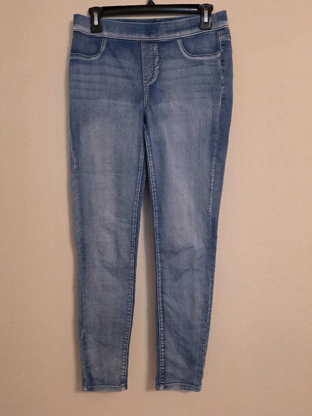 No Boundaries Skinny Leg Jegging Size M